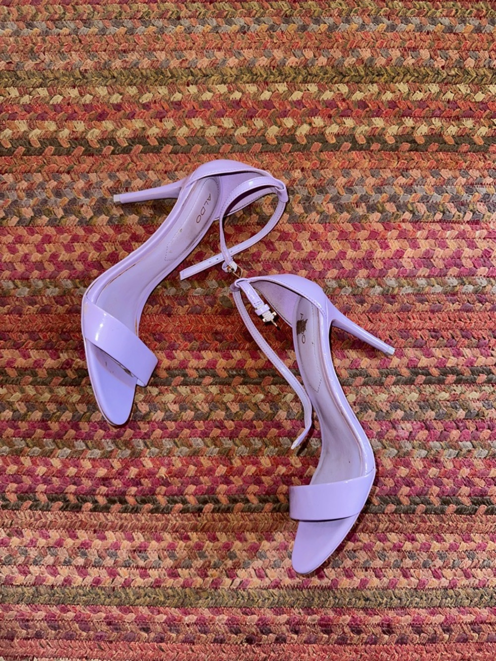ALDO LAVENDER PURPLE HEELS - Picture 3 of 6